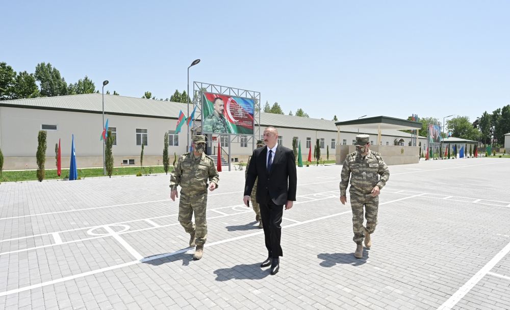 Azerbaijani president visits military unit in Aghdam