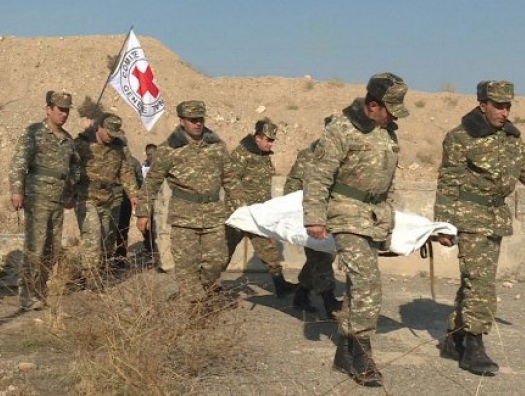 В Карабахе продолжают находить тела армянских солдат