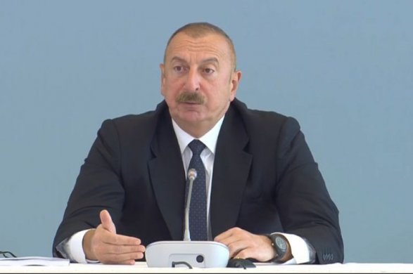 Ильхам Алиев: Азербайджан готов подписать мирное соглашение с Арменией по Карабаху