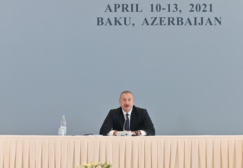 Le président Ilham Aliyev : Malgré le cessez-le-feu, de nombreuses questions sur le conflit restent en suspens