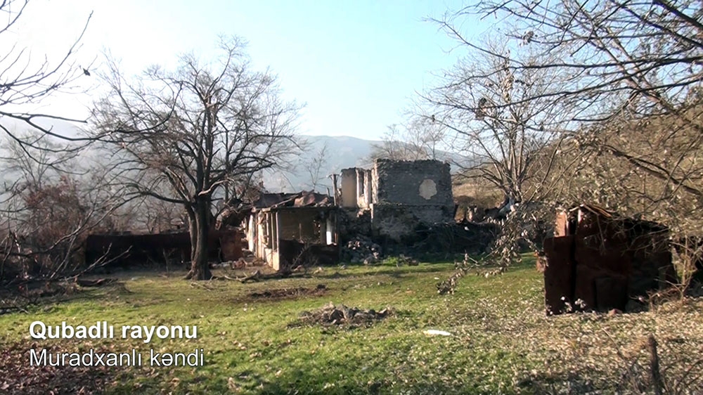  Le ministère de la Défense diffuse une vidéo du village de Mouradkhanly