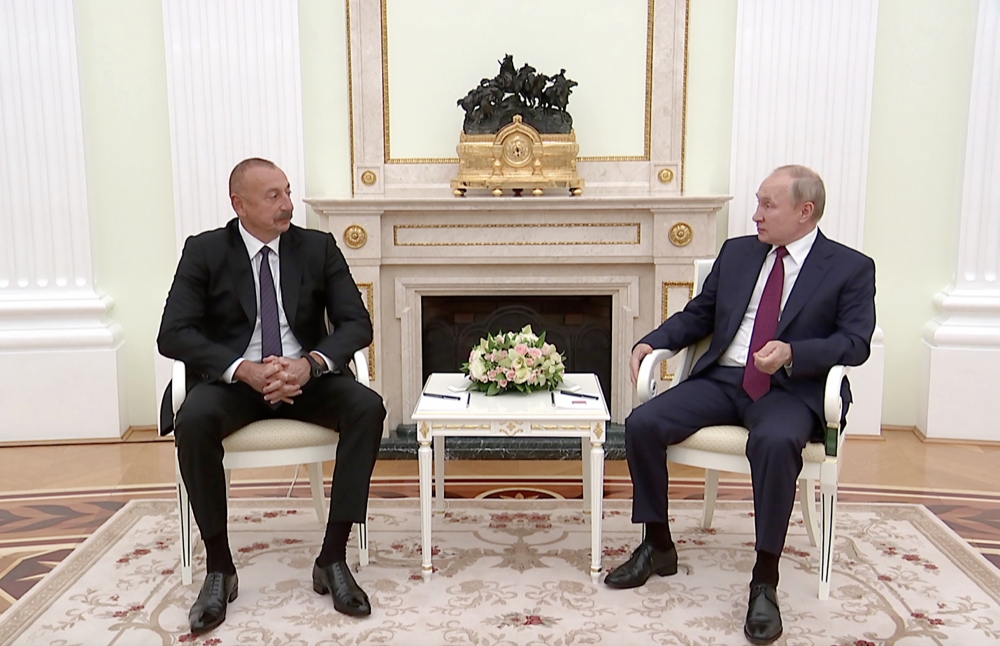 Le président azerbaïdjanais est en visite de travail en Russie  La rencontre des présidents azerbaïdjanais et russe a débuté