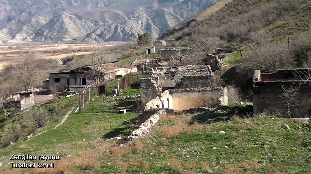Une vidéo du village de Tourabad de la région de Zenguilan a été diffusée
