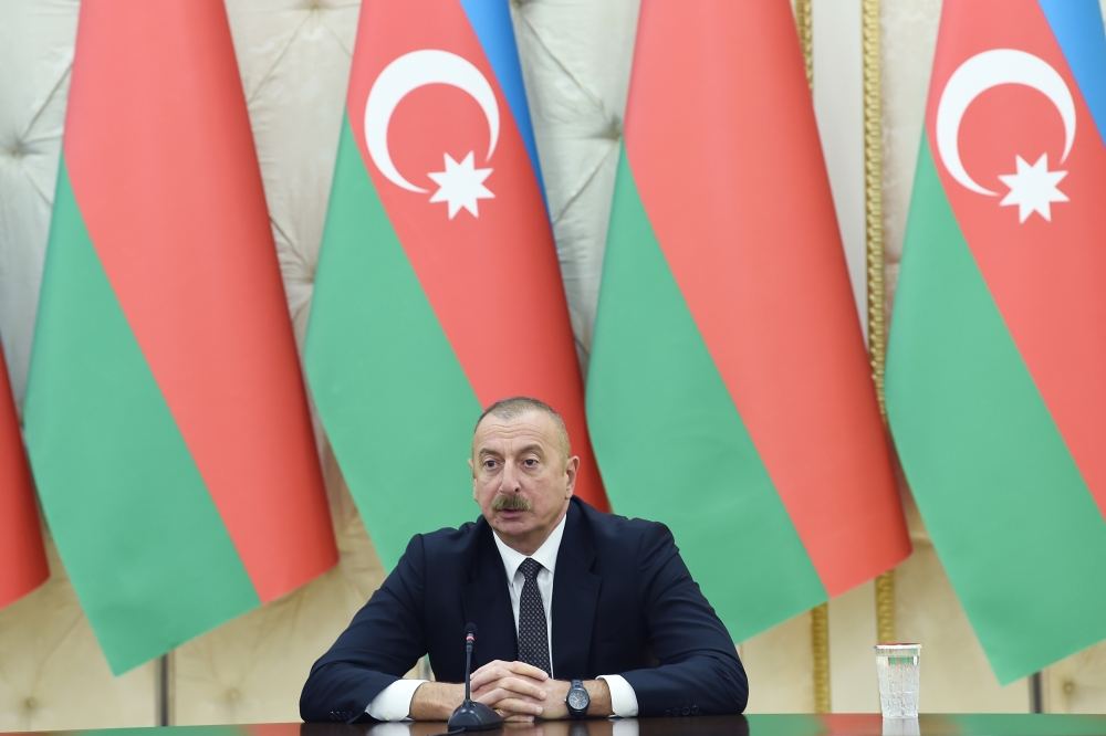 Президент Ильхам Алиев: Виновником того, что произошло с Арменией, является именно руководство Армении