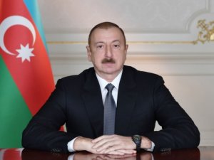 Ильхам Алиев заявил, что Азербайджан полностью разгромит армянскую армию