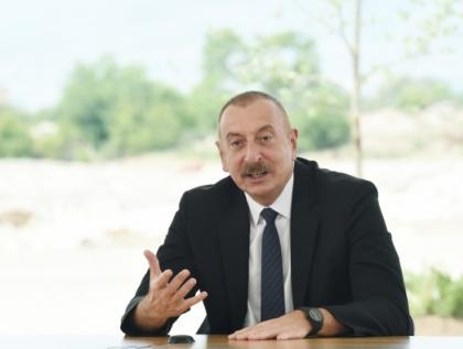Ильхам Алиев: «Когда из бинокля я смотрел на Агдам, говорил самому себе - мы обязательно вернёмся сюда»