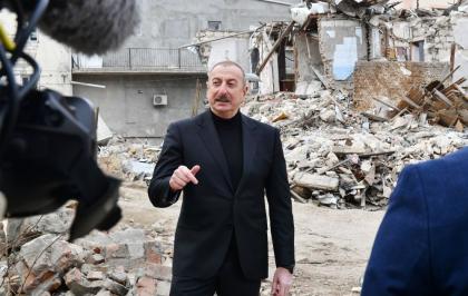 Prezident İlham Əliyev: Ermənistan tərəfindən Gəncəyə 13 raket atılıb