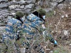 В Карабахе продолжают находить останки армянских солдат