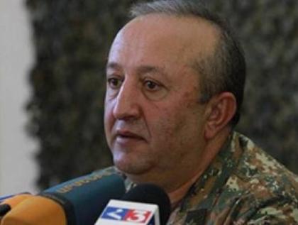 Генерала Акопяна уволили после перепалки с женой Пашиняна