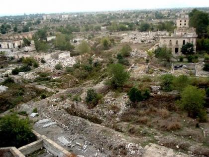 Руины города Агдам, напоминающие Хиросиму
