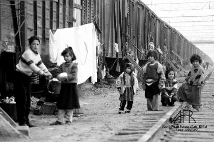 Enfants déplacés azerbaïdjanais du Karabagh