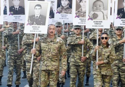 President, first lady take part in march to honor Azerbaijanis killed during second Karabakh war