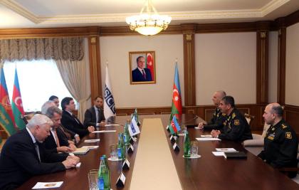 Entretien du ministre azerbaïdjanais de la Défense avec les coprésidents du Groupe de Minsk de l’OSCE