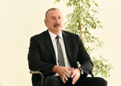 Президент Ильхам Алиев: Государство обеспечило квартирами и частными домами 10 тыс. семей шехидов и инвалидов войны