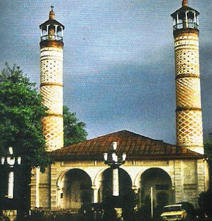 Şuşa şəhəri. Yuxarı Gövhər ağa məscidi.