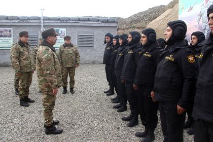 Министр обороны принял участие в открытии танковой воинской части в прифронтовой зоне 